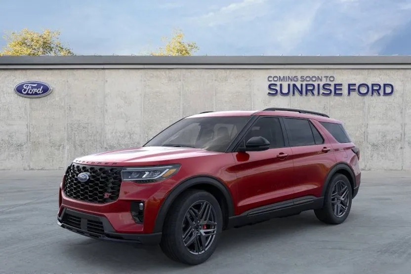 2025 Ford Explorer ST photo 1