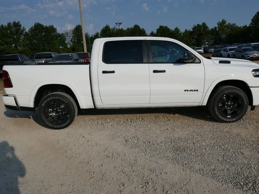2025 Ram 1500 Big Horn photo 1