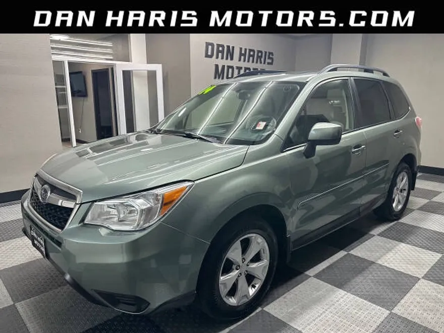 2014 Subaru Forester 2.5i Premium photo 1