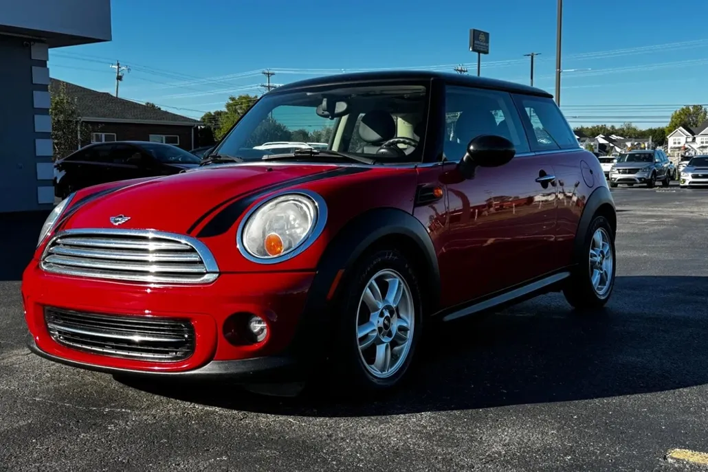 2013 Mini Cooper Hardtop photo 1