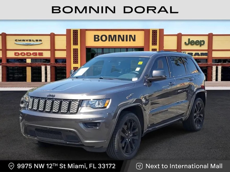 2019 Jeep Grand Cherokee Altitude photo 1