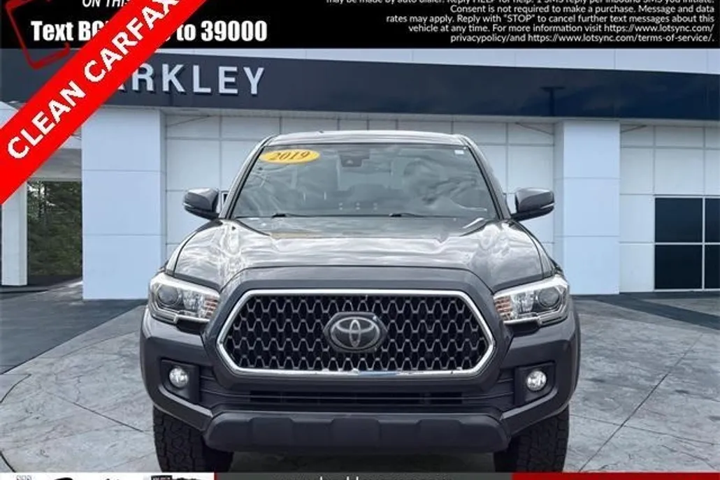 2019 Toyota Tacoma TRD Off-Road SR photo 1