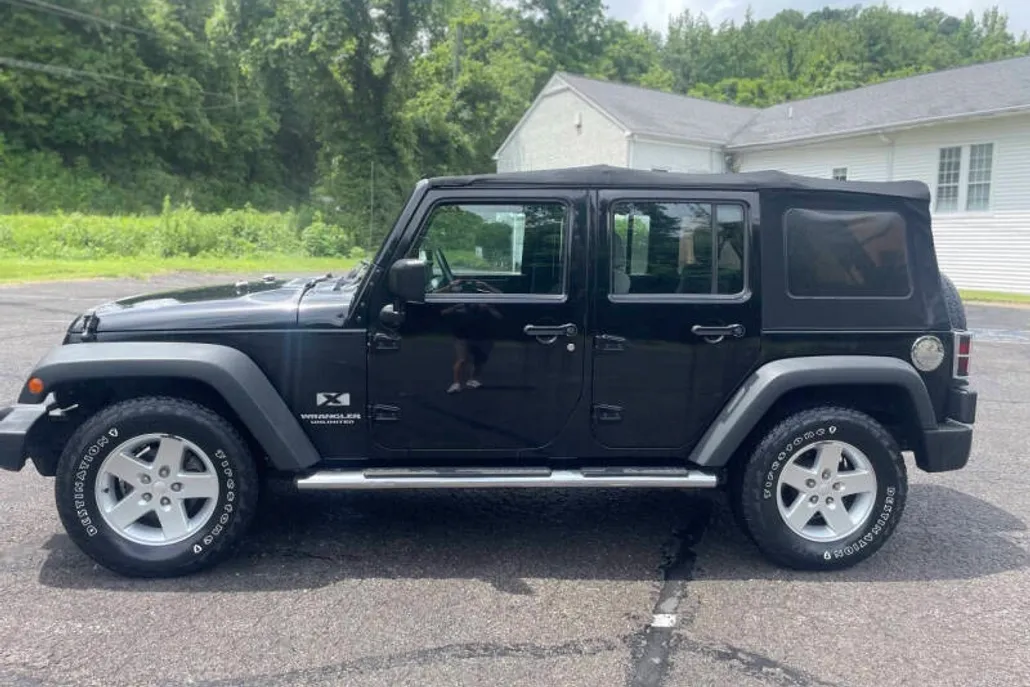 2007 Jeep Wrangler Unlimited X Sport photo 1