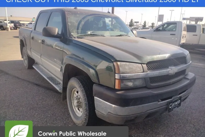 2003 Chevrolet Silverado 2500HD LT photo 1