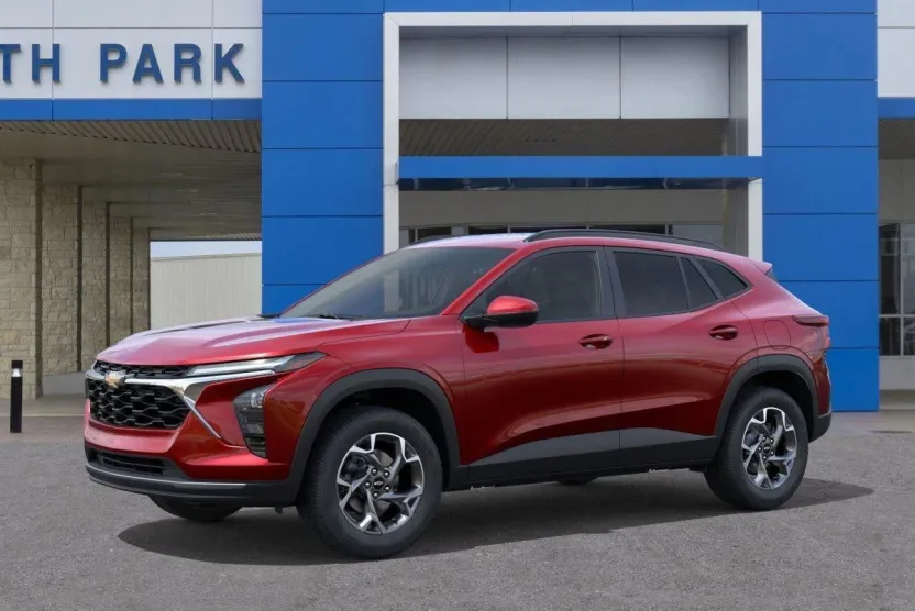 2026 Chevrolet Trax LT photo 1