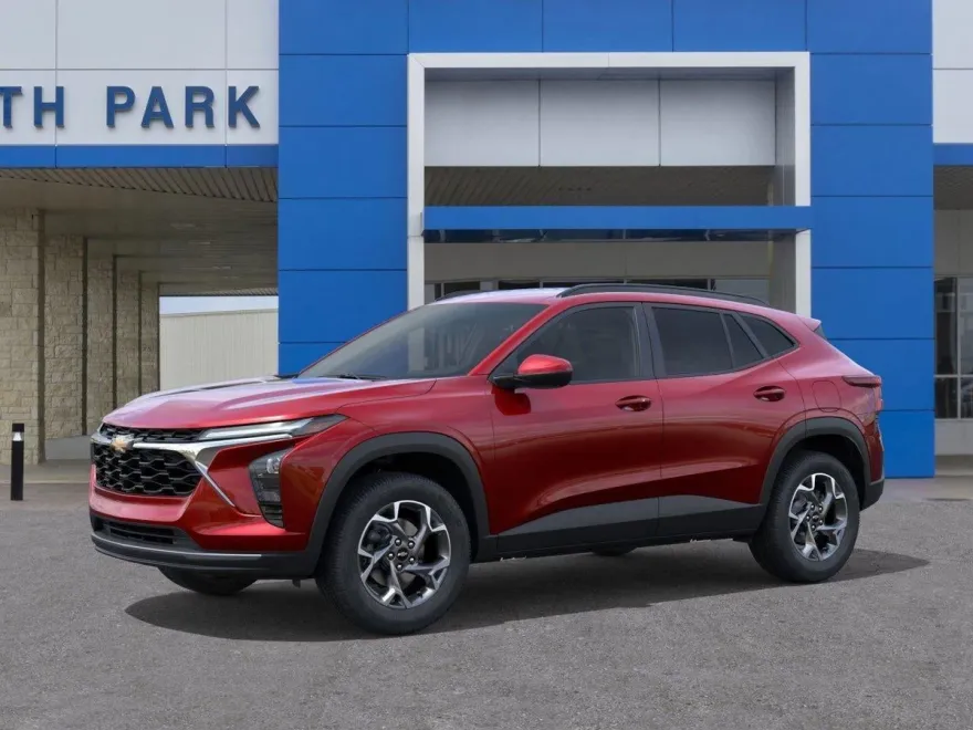 2026 Chevrolet Trax LT photo 1