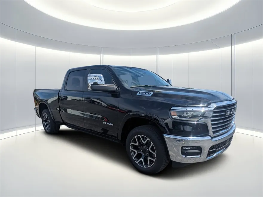 2025 Ram 1500 Laramie photo 1