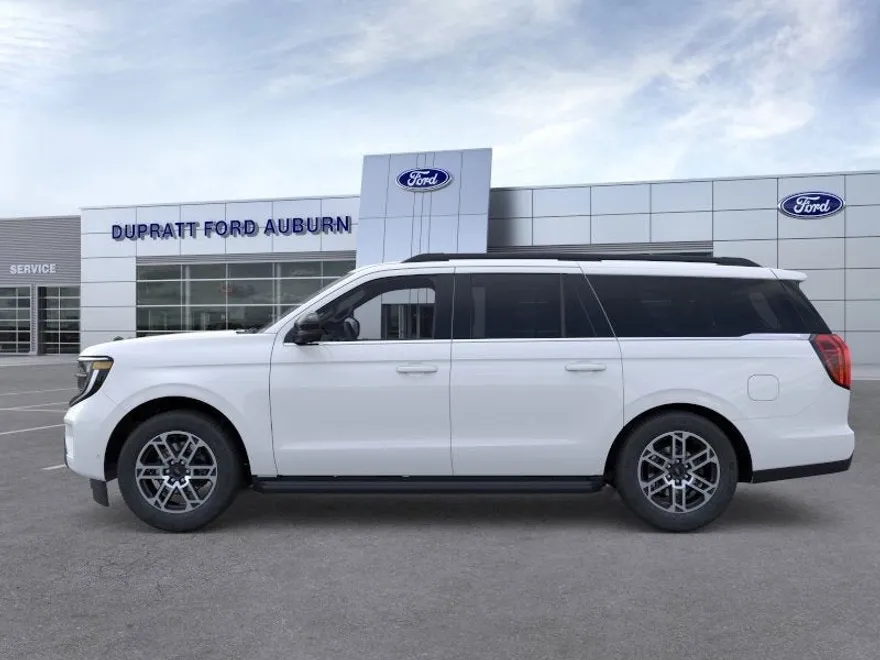 2025 Ford Expedition MAX XLT photo 1