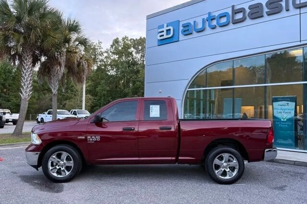 2019 Ram 1500 Classic Tradesman photo 1