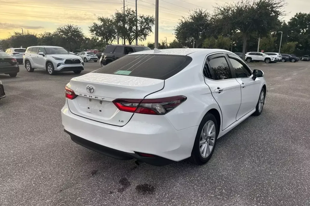 2024 Toyota Camry LE photo 1