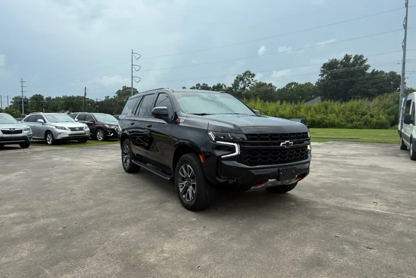 2024 Chevrolet Tahoe Z71 photo 1