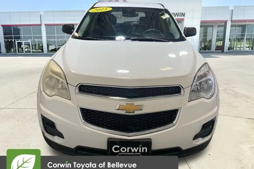 2015 Chevrolet Equinox LS photo 1