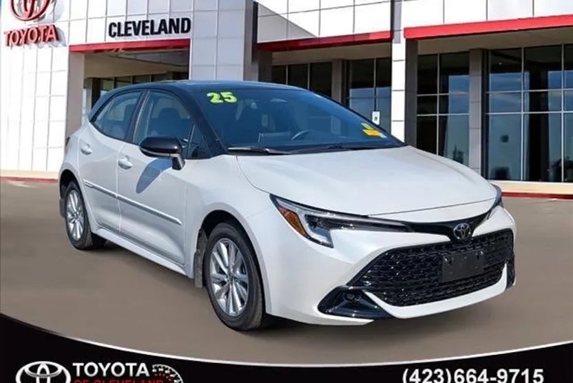 2025 Toyota Corolla SE photo 1