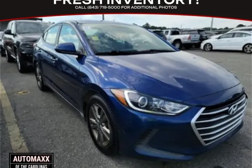 2017 Hyundai Elantra SE photo 1
