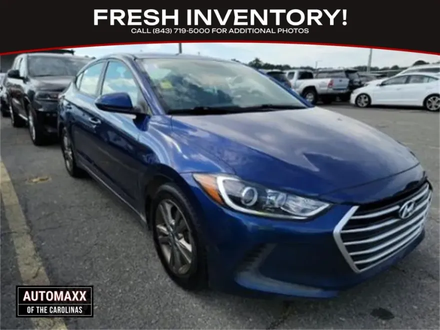 2017 Hyundai Elantra SE photo 1