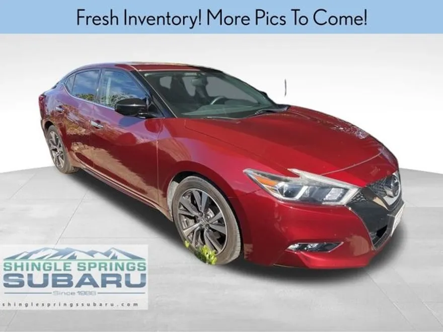 2017 Nissan Maxima S photo 1
