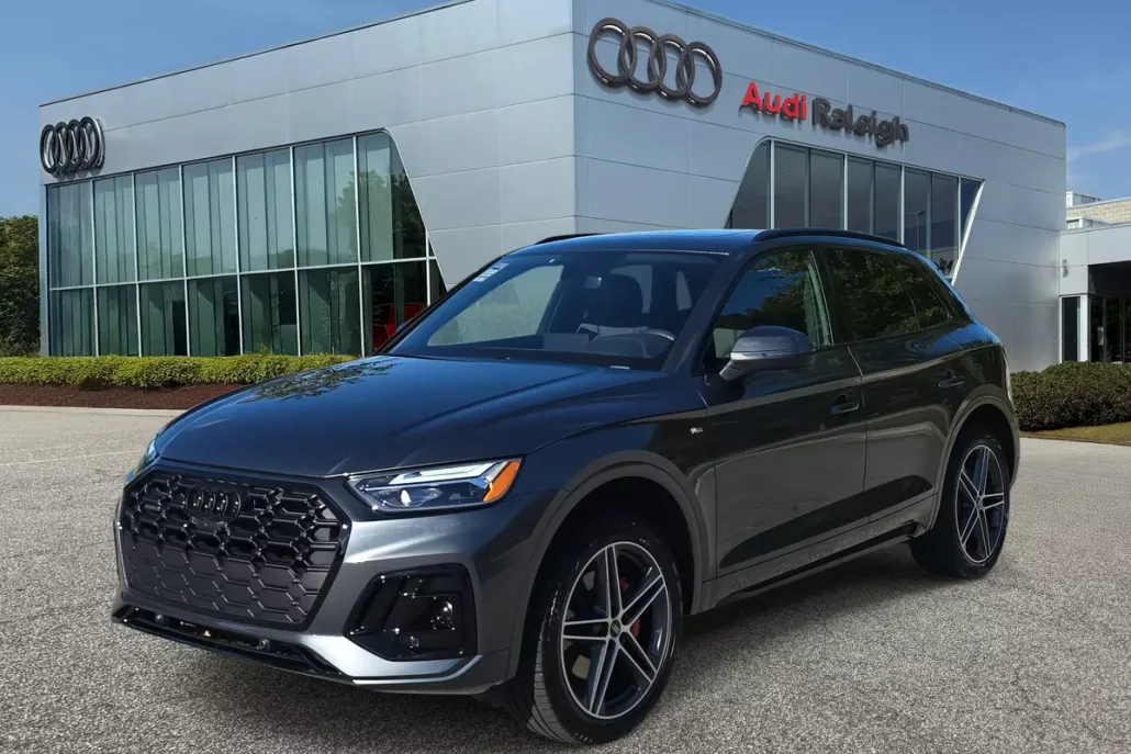 2025 Audi Q5 S line Premium Plus photo 1