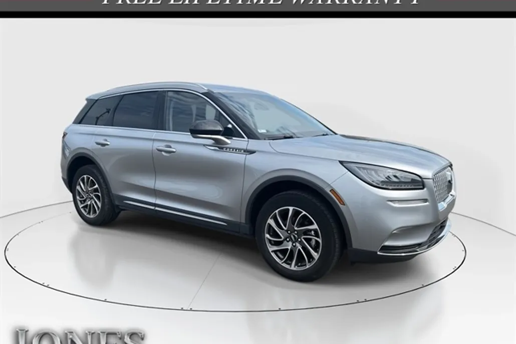 2022 Lincoln Corsair Standard photo 1