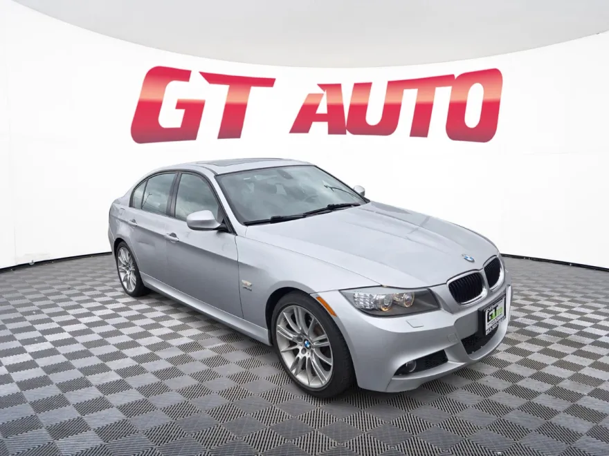 2011 Bmw 328i xDrive SULEV photo 1