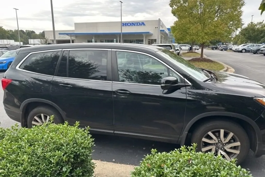 2021 Honda Pilot EX-L photo 1