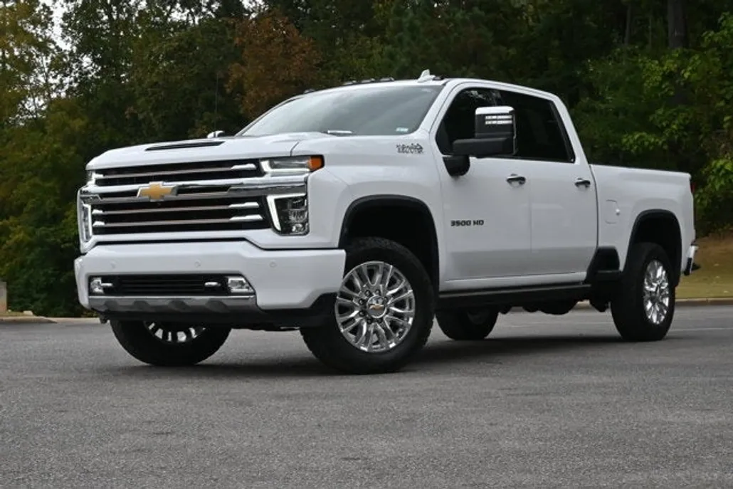 2022 Chevrolet Silverado 3500HD High Country photo 1