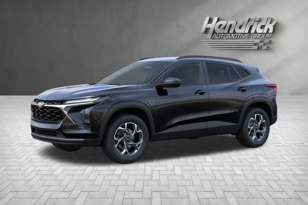 2026 Chevrolet Trax LT photo 1