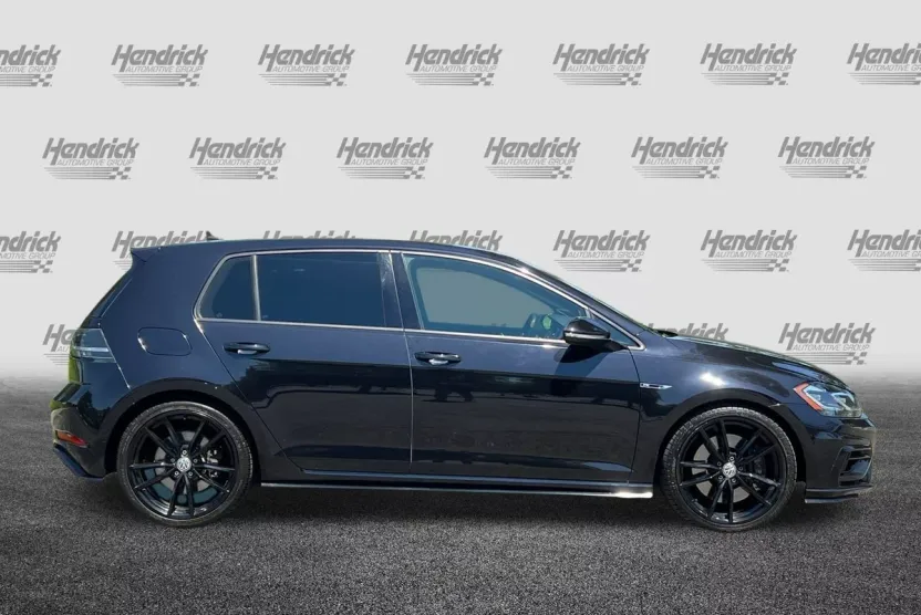 2019 Volkswagen Golf R Base photo 1