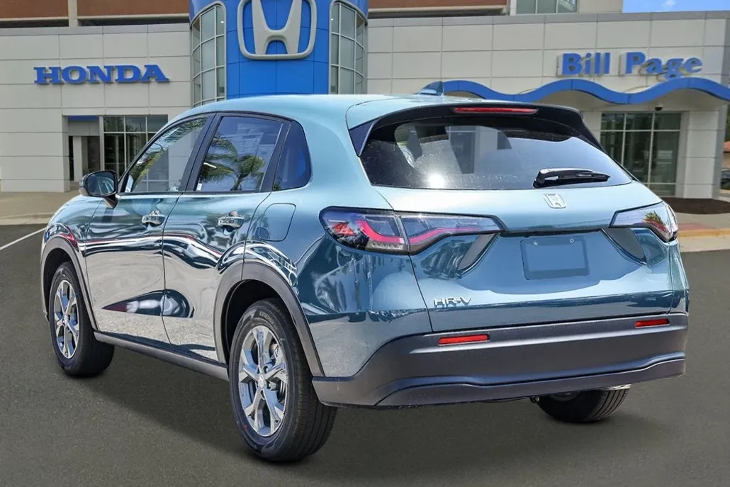 2026 Honda HR-V LX photo 1