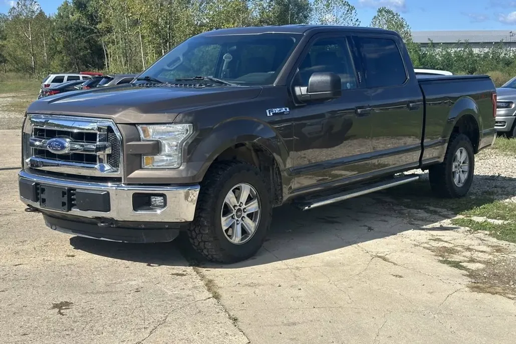 2015 Ford F-150 XLT photo 1