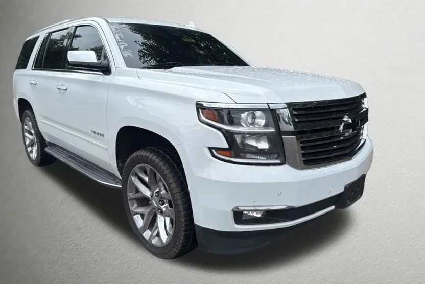 2017 Chevrolet Tahoe Premier photo 1
