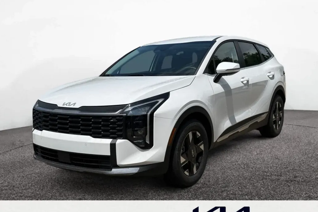 2026 Kia Sportage LX photo 1