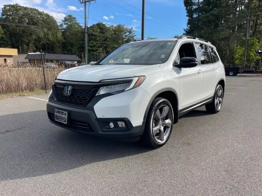 2021 Honda Passport Touring photo 1
