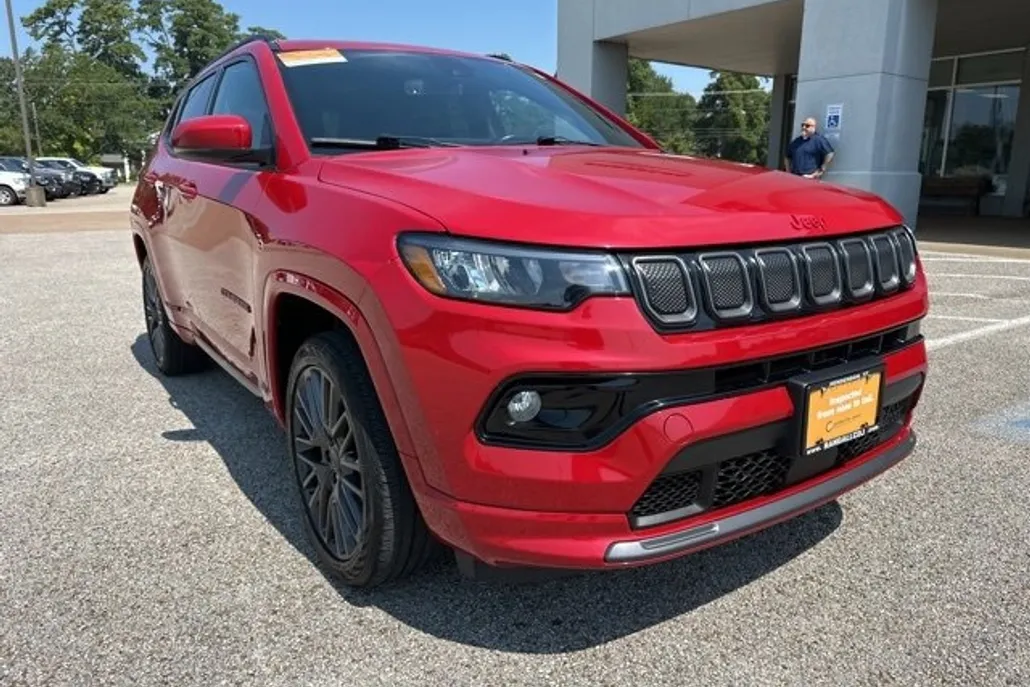 2022 Jeep Compass Limited photo 1