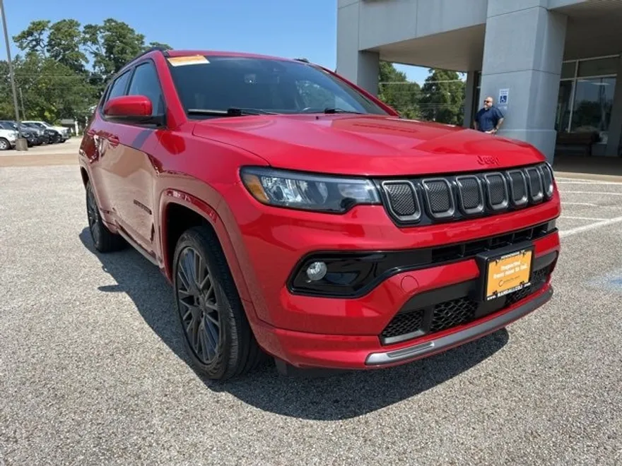 2022 Jeep Compass Limited photo 1