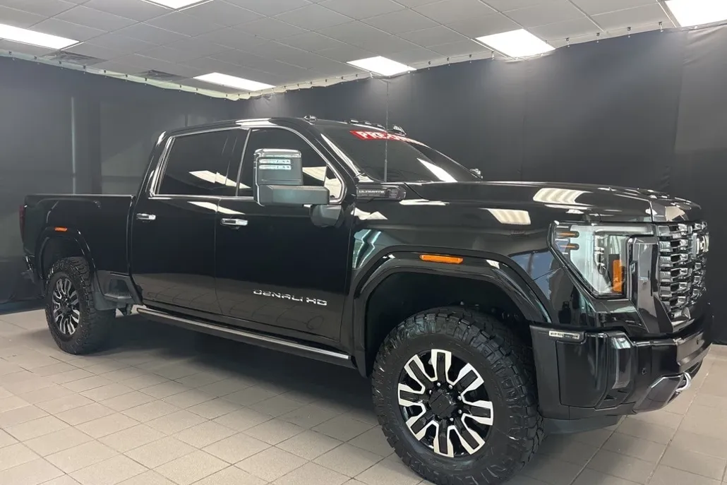 2024 Gmc Sierra 2500 HD Denali Ultimate photo 1