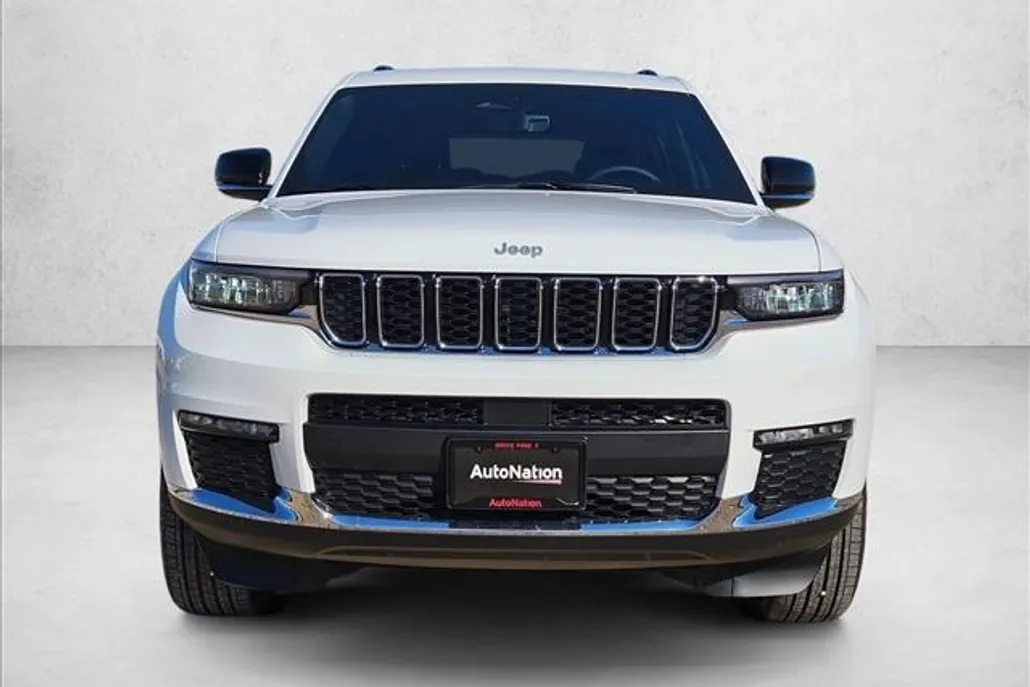 2025 Jeep Grand Cherokee Limited photo 1