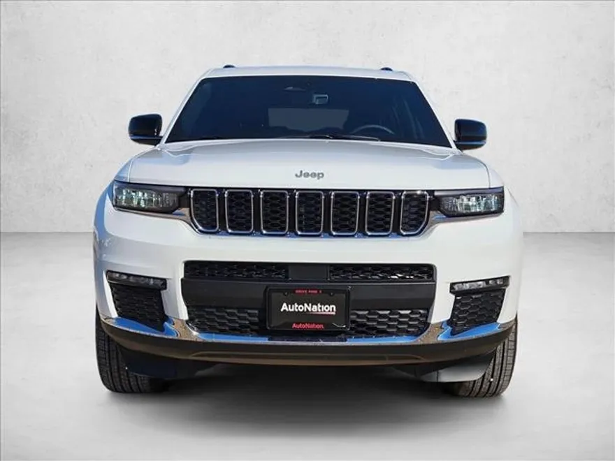 2025 Jeep Grand Cherokee Limited photo 1