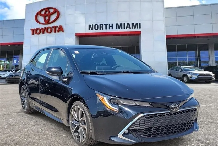 2021 Toyota Corolla XSE photo 1