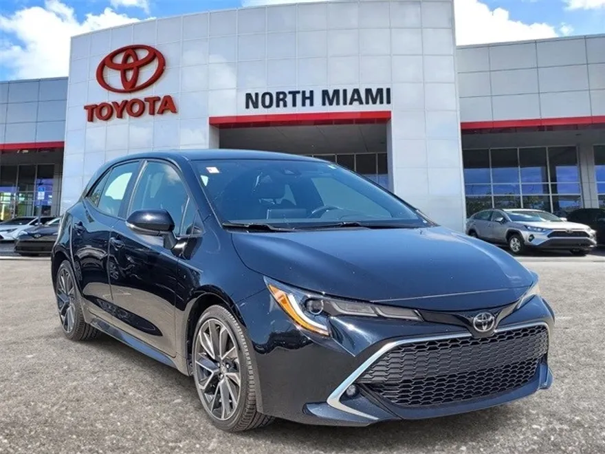 2021 Toyota Corolla XSE photo 1