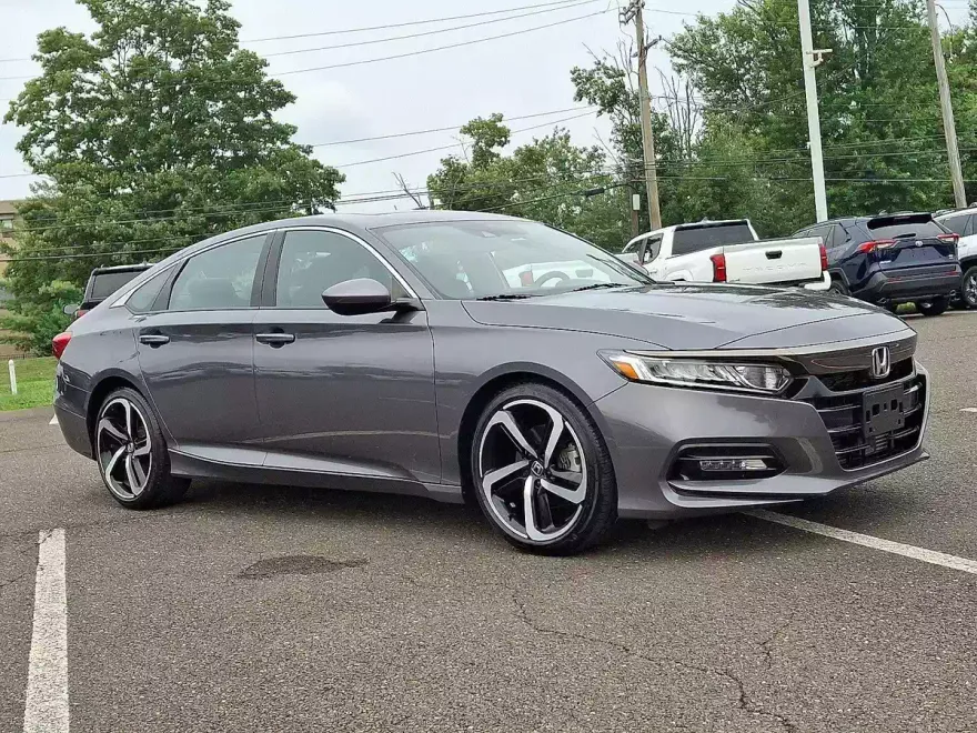 2020 Honda Accord Sport 2.0T photo 1