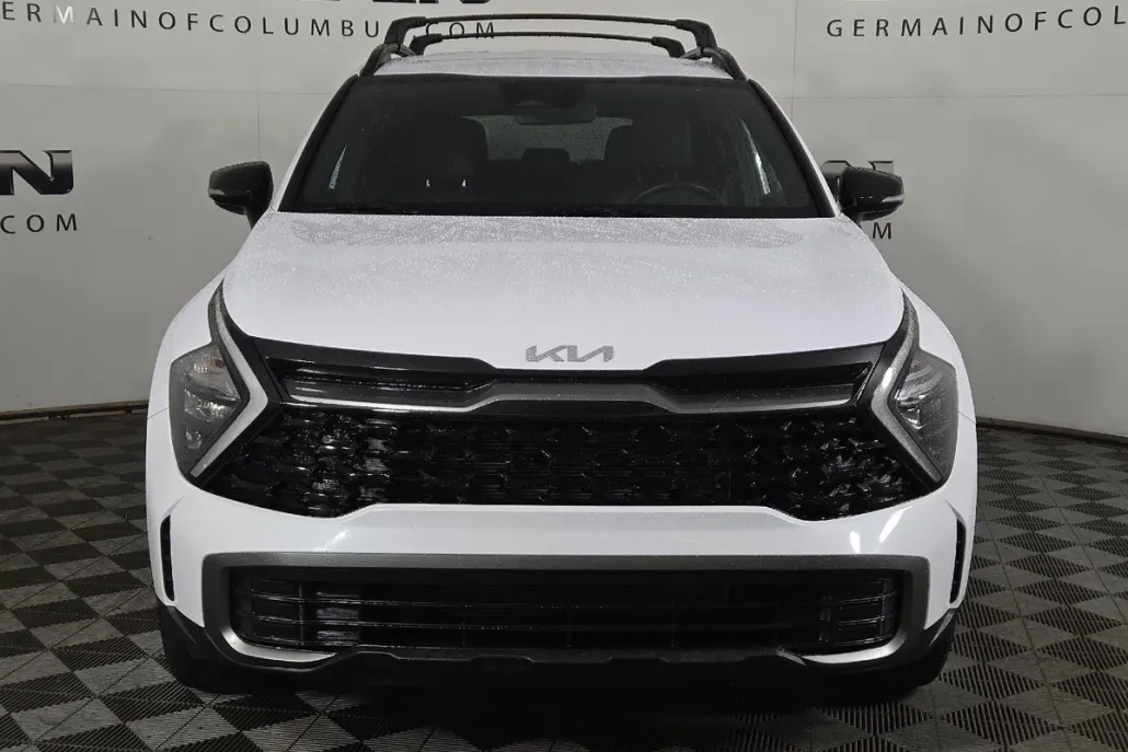 2023 Kia Sportage X-Line photo 1