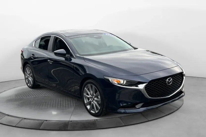 2025 Mazda Mazda3 Sedan 2.5 s Preferred photo 1