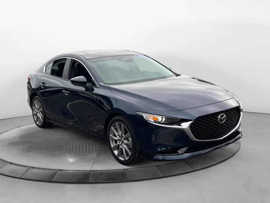 2025 Mazda Mazda3 Sedan 2.5 s Preferred photo 1