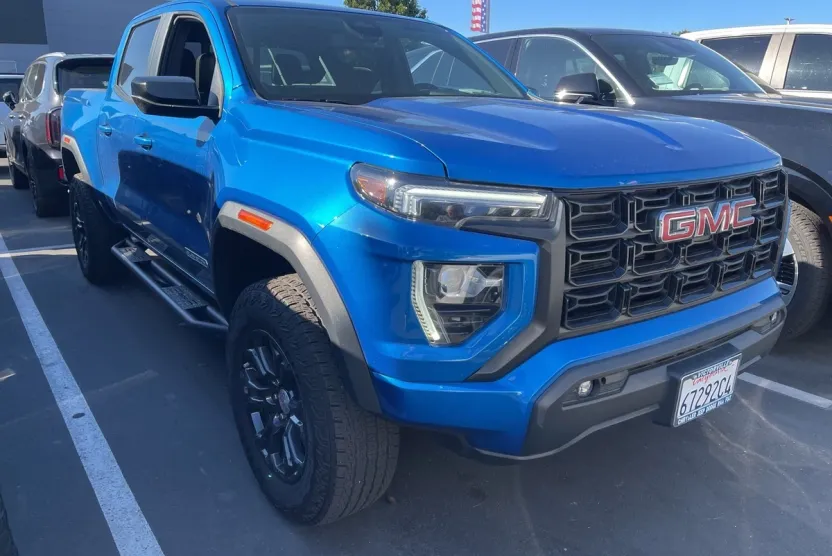 2023 Gmc Canyon Elevation photo 1