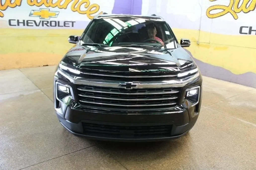 2026 Chevrolet Traverse photo 1