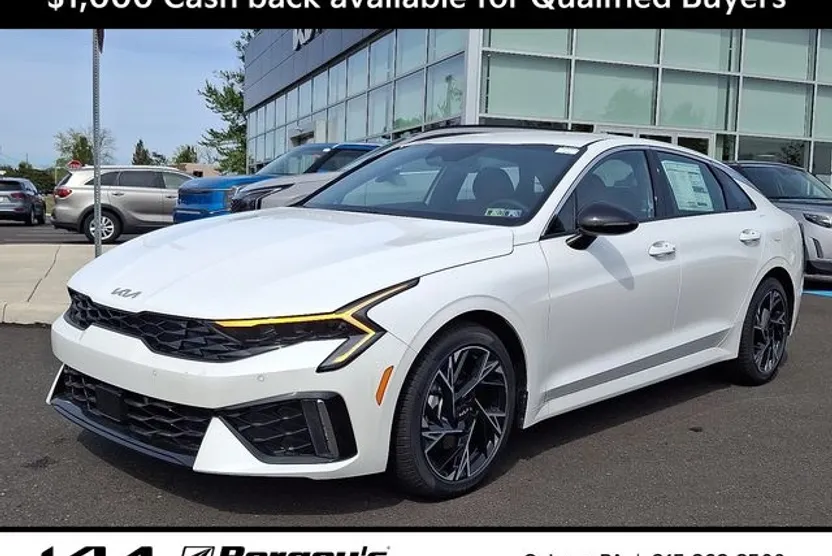 2026 Kia K5 GT-Line photo 1