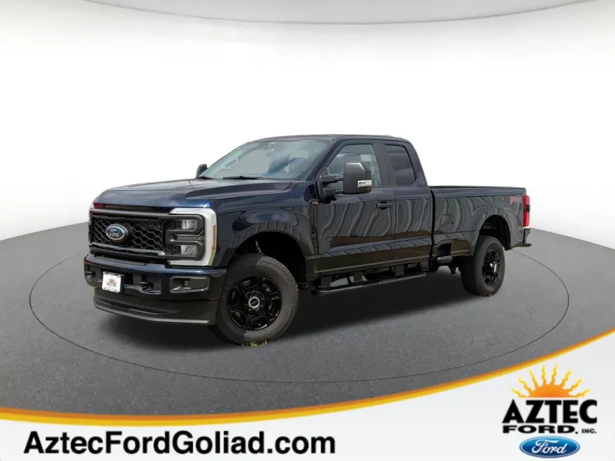 2025 Ford F-350 XL photo 1