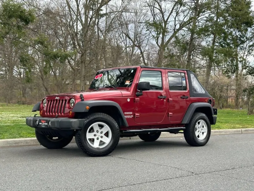 2011 Jeep Wrangler Unlimited Sport photo 1