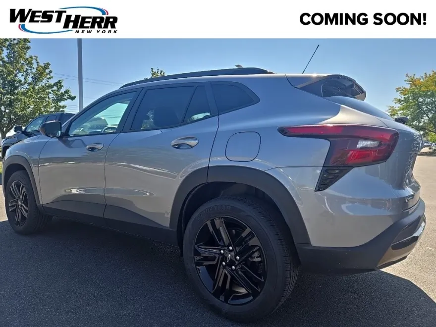 2024 Chevrolet Trax ACTIV photo 1