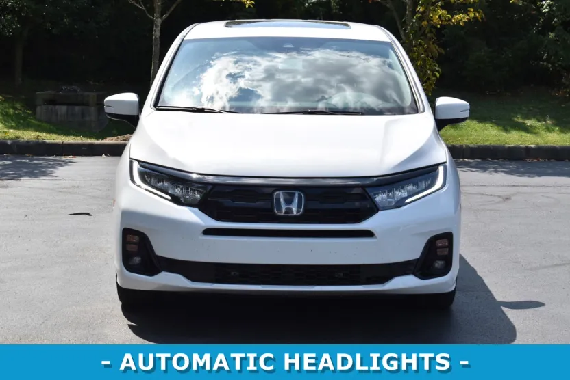 2025 Honda Odyssey Elite photo 1